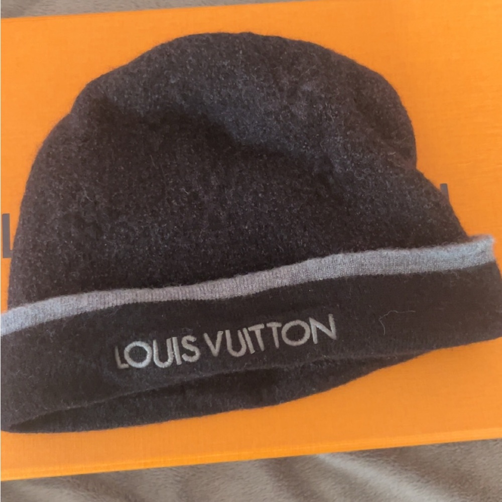 Louis Vuitton Black and Gray Beanie